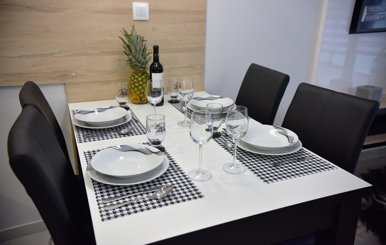 Apartamenty Platan Opieszyn 2 Września Eksteriør billede