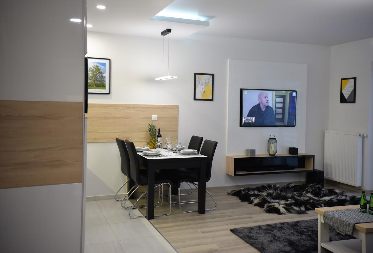 Apartamenty Platan Opieszyn 2 Września Eksteriør billede