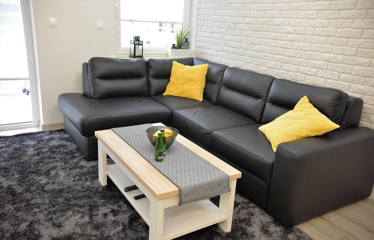 Apartamenty Platan Opieszyn 2 Września Eksteriør billede