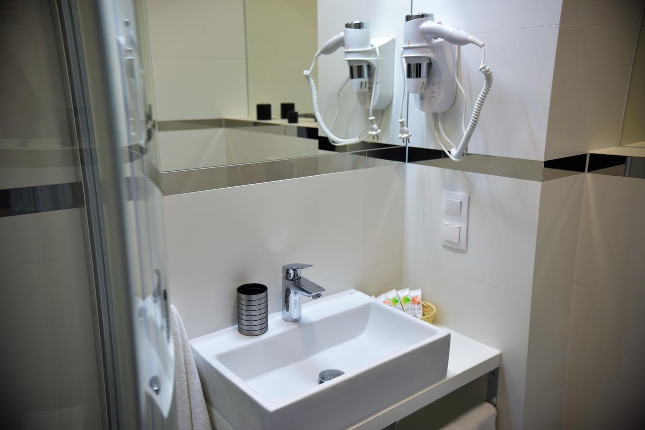 Apartamenty Platan Opieszyn 2 Września Eksteriør billede