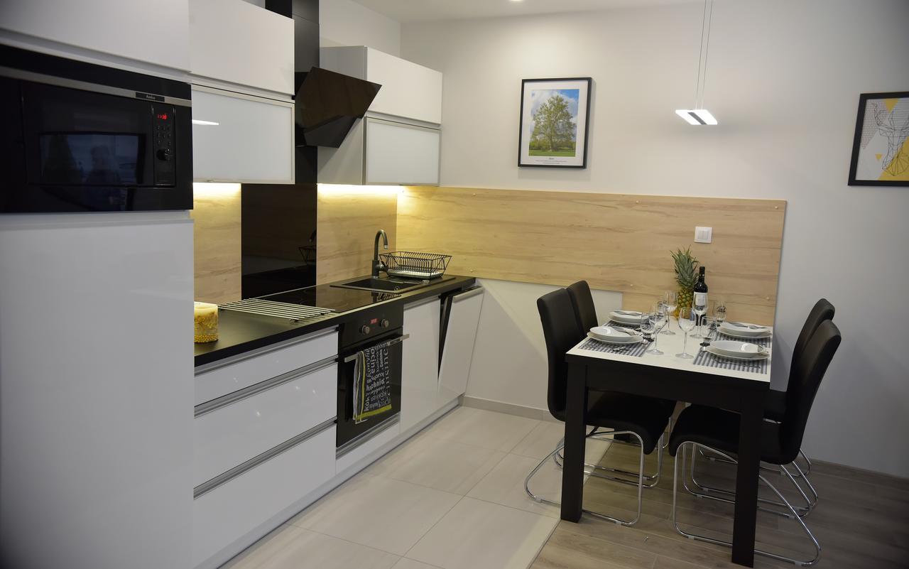 Apartamenty Platan Opieszyn 2 Września Eksteriør billede